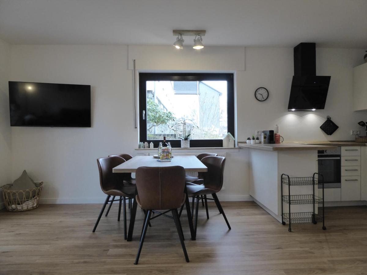 Dreamlounge Winterberg Ferienwohnung 5 Pers Wifi Balkon In Der City Екстериор снимка